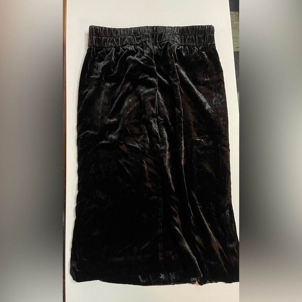J. Crew Black Velvet Pencil Skirt NWT sz L - Picture 2 of 5